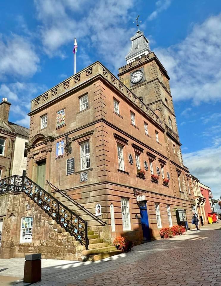 Villa Stunning Period Townhouse With Garden, Walking Distance To Town à Dumfries Extérieur photo
