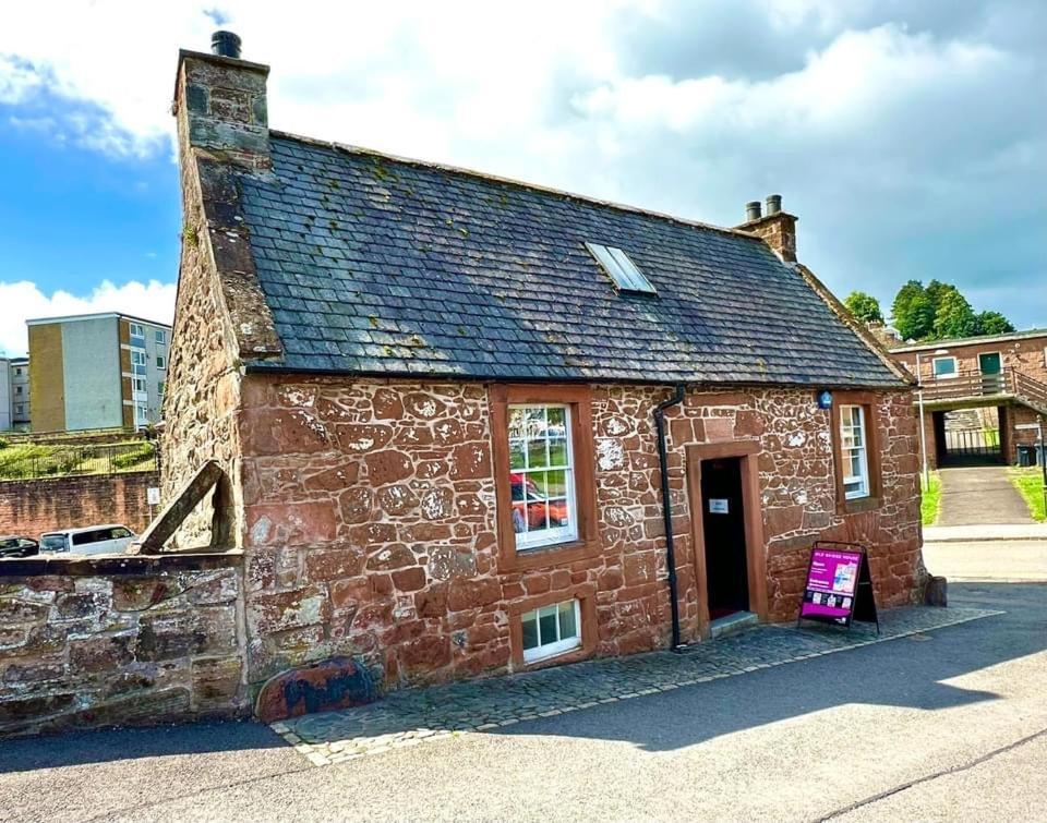 Villa Stunning Period Townhouse With Garden, Walking Distance To Town à Dumfries Extérieur photo
